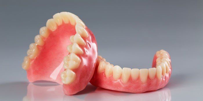 зубные протезы